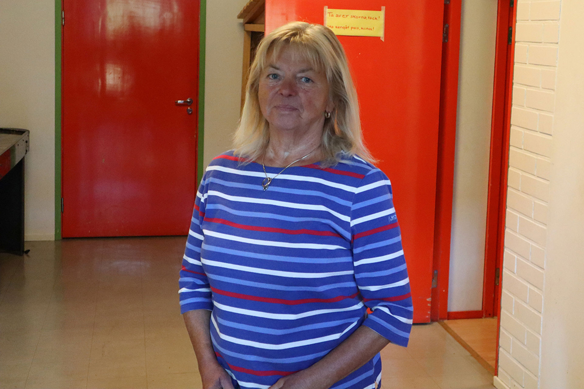 Sylvan Fagerström osallistuu mielellään ruoka-avun jakamiseen.